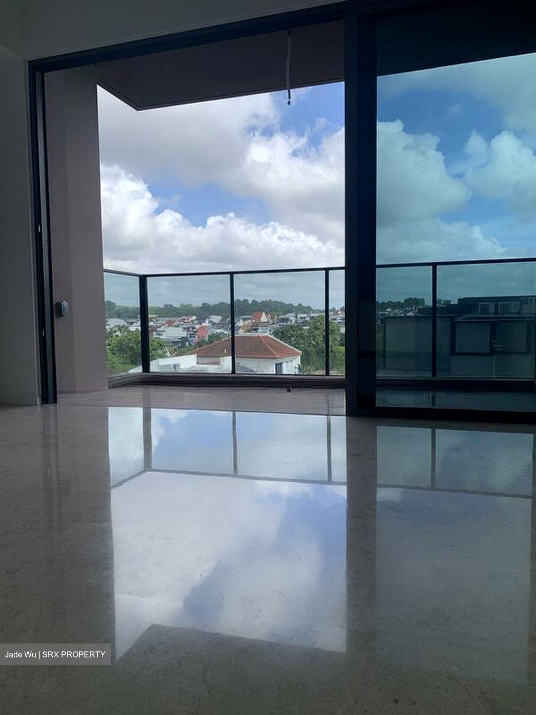 Amo Residence (D20), Apartment #526048531